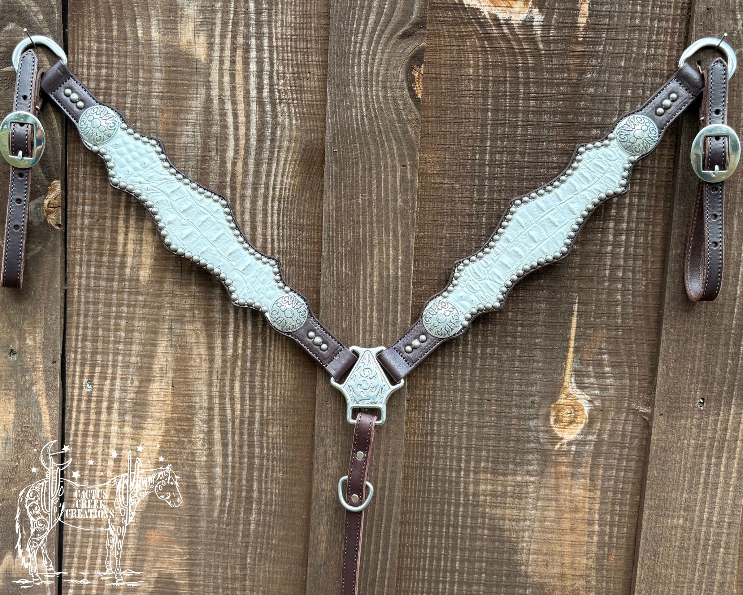 White/Silver Croc Breastcollar