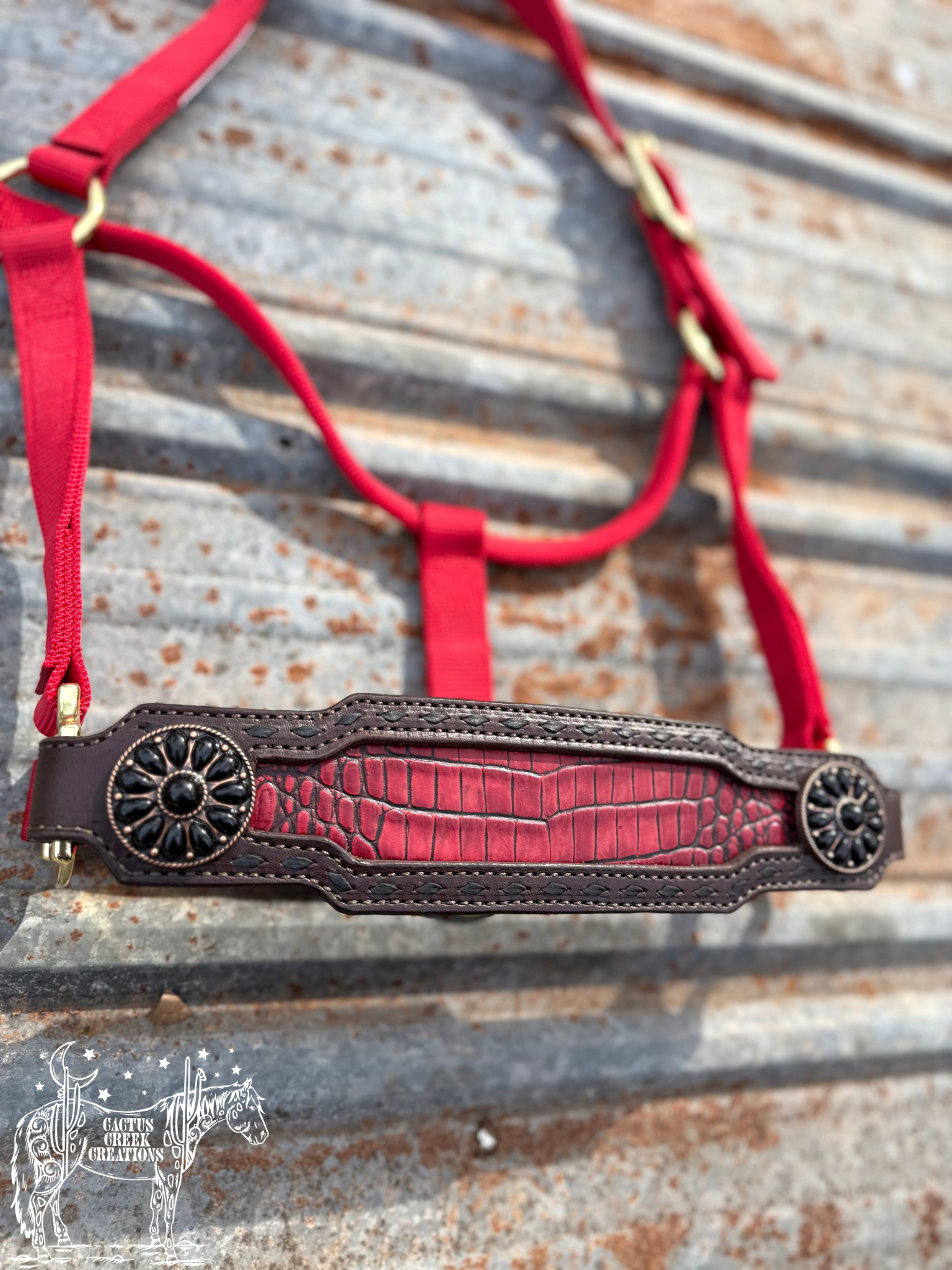 Red Gator Bronc Nose Halter