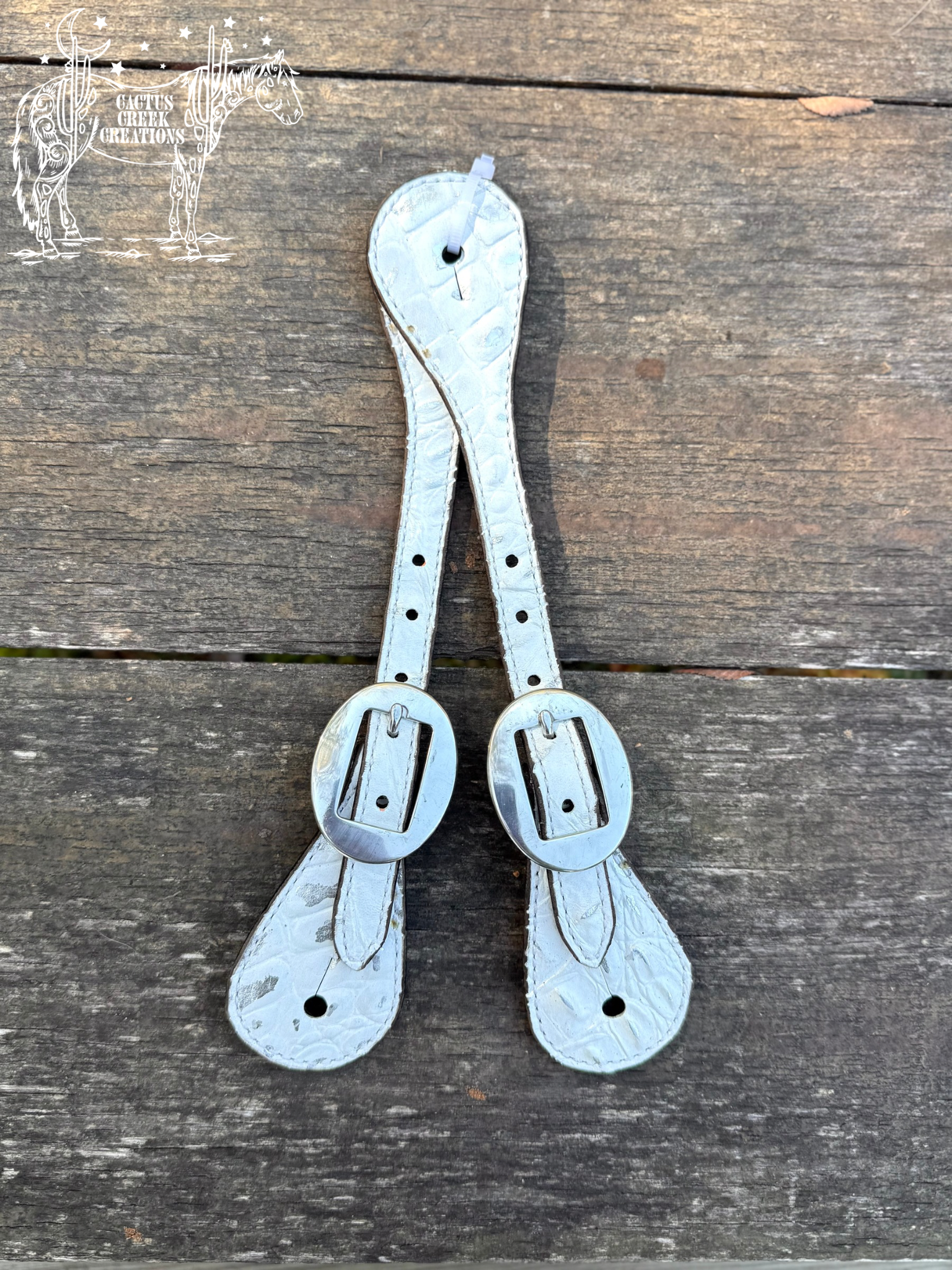 Spur Straps